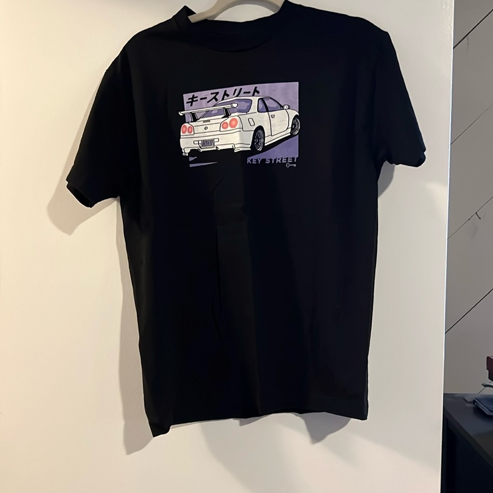 Key Street medium tshirt